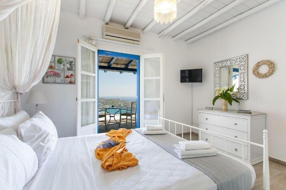 Holiday home Mykonos Coastal Retreat - Giovanna's Beachfront Escape With Jacuzzi Mykonos Town