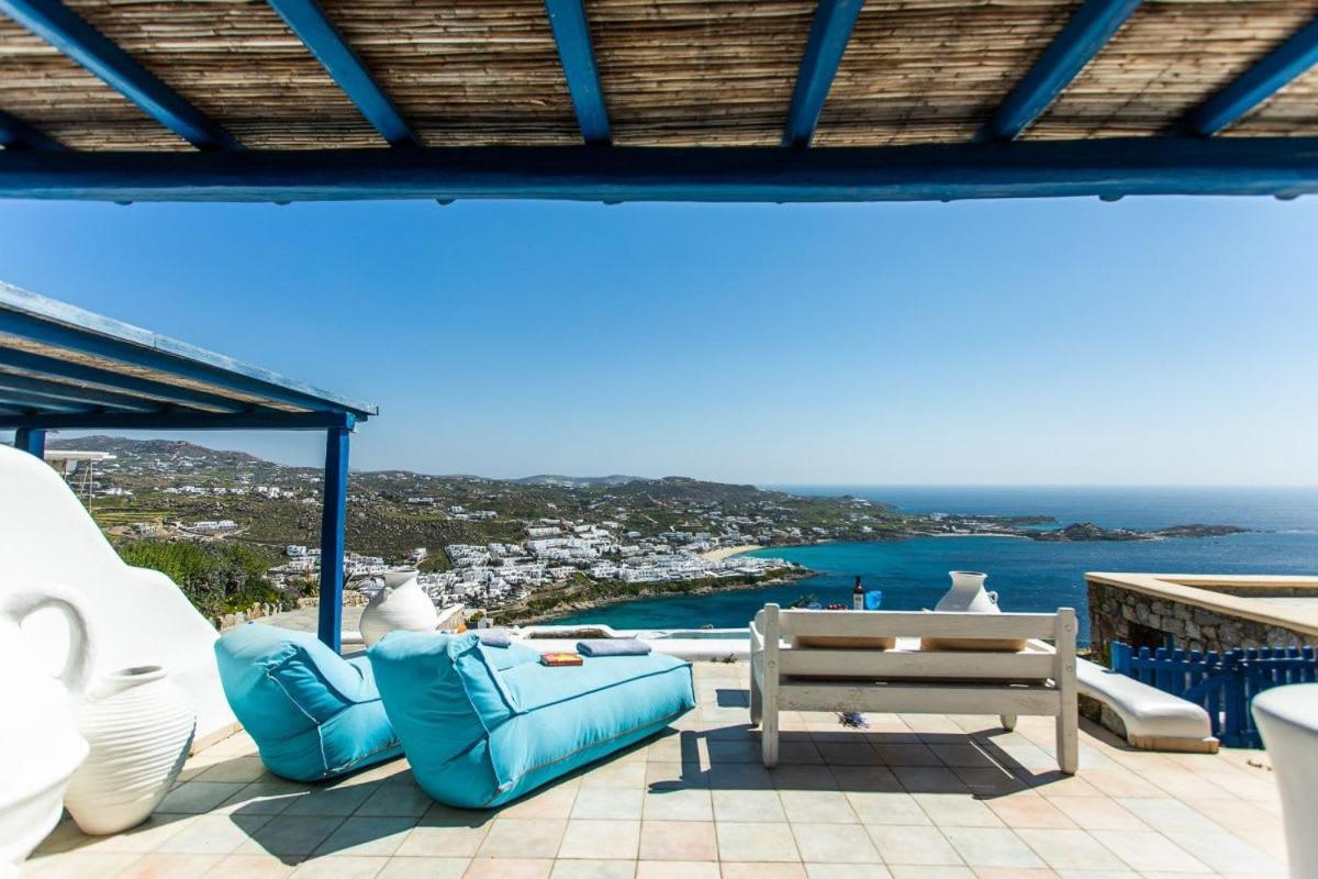 Mykonos Coastal Retreat - Giovanna's Beachfront Escape With Jacuzzi Holiday home *