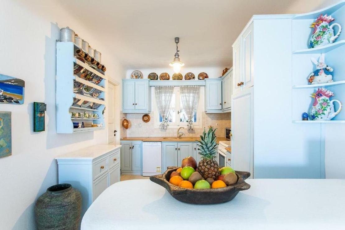 Holiday home Mykonos Coastal Retreat - Giovanna's Beachfront Escape With Jacuzzi Mykonos Town